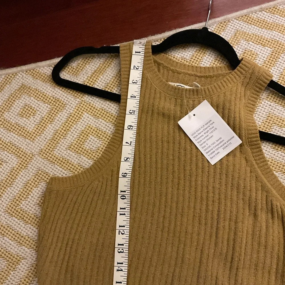 NWT UGG Elaenia Ribbed Crop Tank Top Bright Olive Green/Tan Small S Cozy Soft